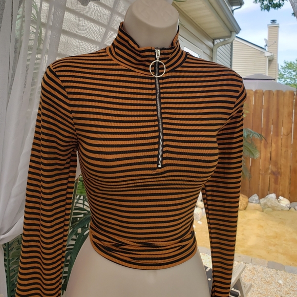 Forever 21 Tops - Striped top